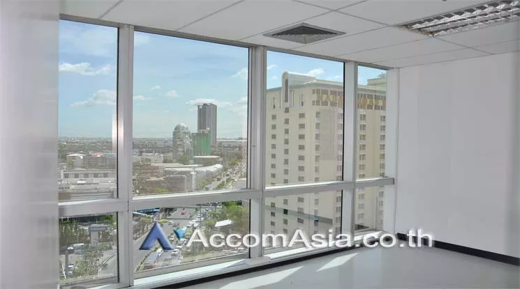 12  Office Space For Rent in Pattanakarn ,Bangkok ARL Ramkhamhaeng at UM Tower AA11808